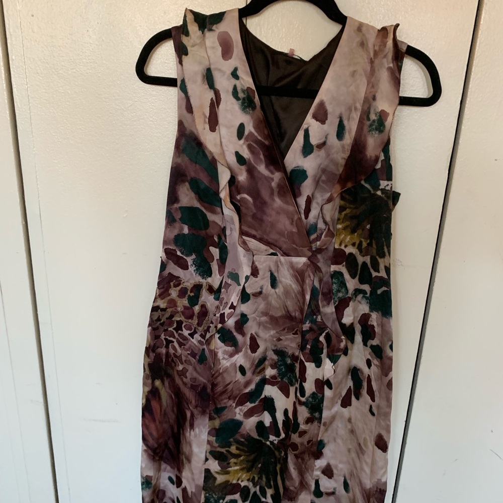 Multi-colored silk Eli Tahari Dress